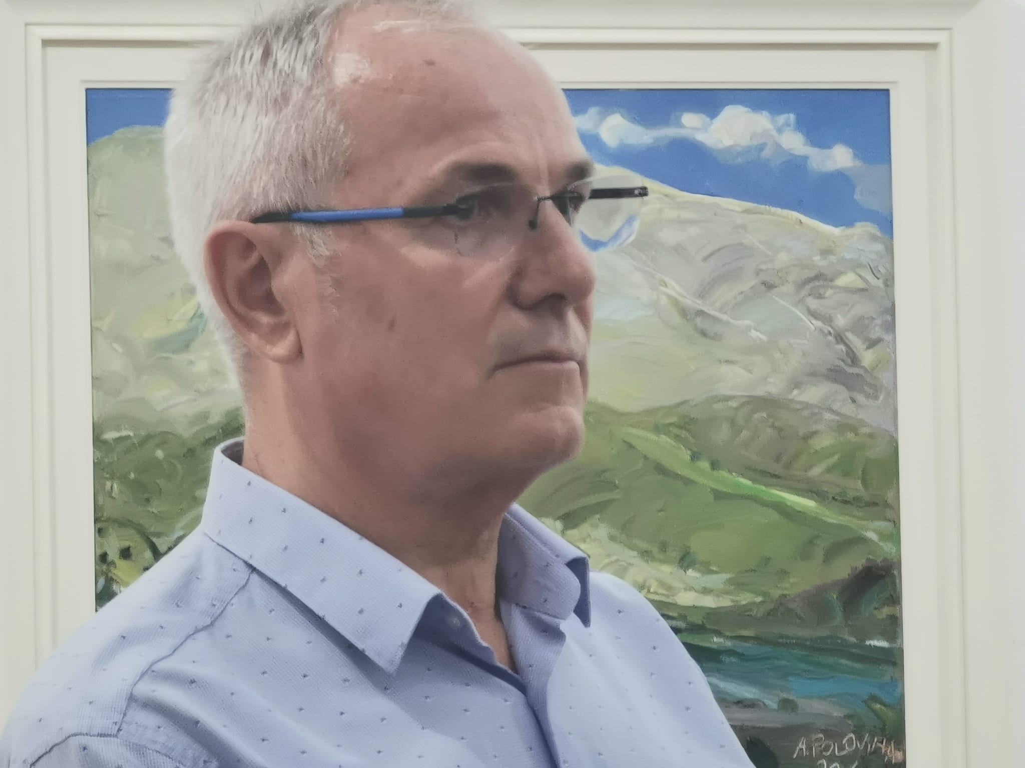 Agron Polovina Ph. D. Oltsen Gripshi: Agron Polovina, virtuozi i ngjyrës – Dashart